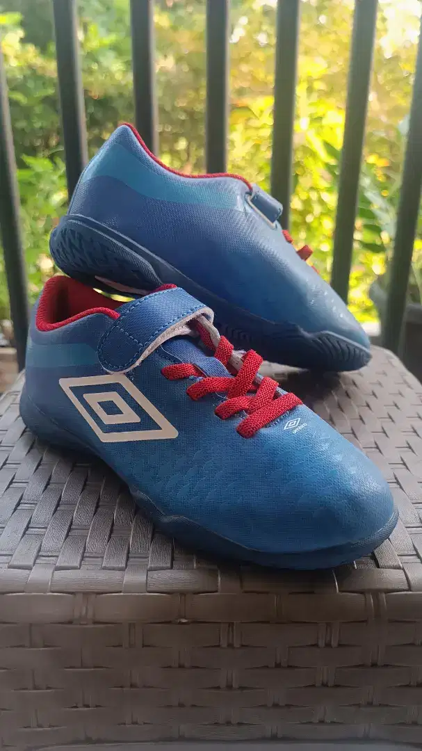 Sepatu Futsal Anak Umbro Velocita IV League IC - VE - JNR