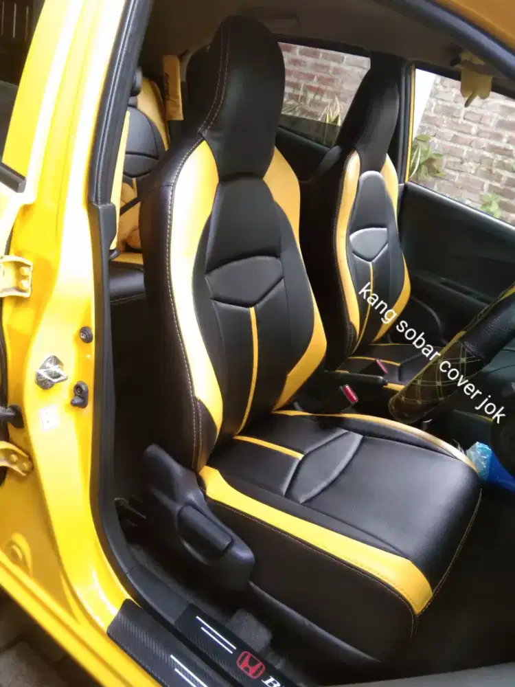 Bungkus jok mobil