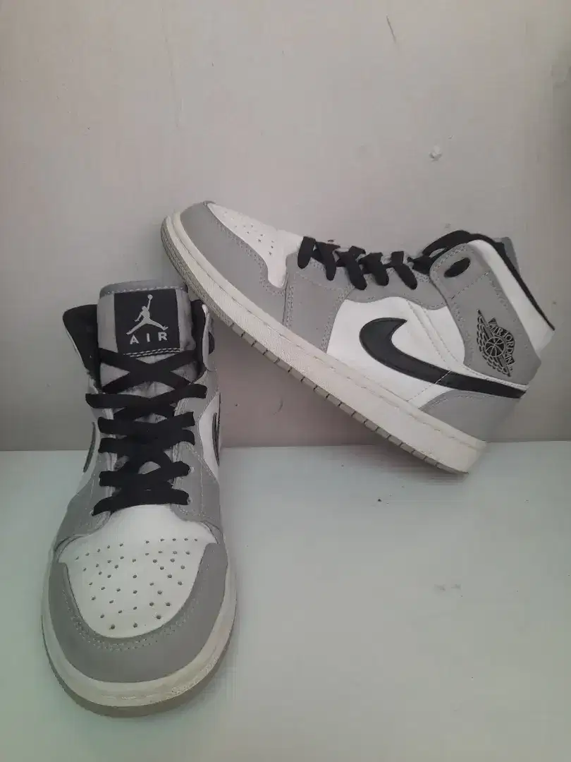 Sepatu Nike Air Jordan 1