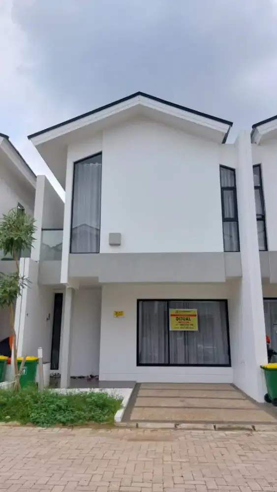 DIJUAL RUMAH BAGUS MODERN SIAP HUNI FLORISTA GARDEN PALEMBANG