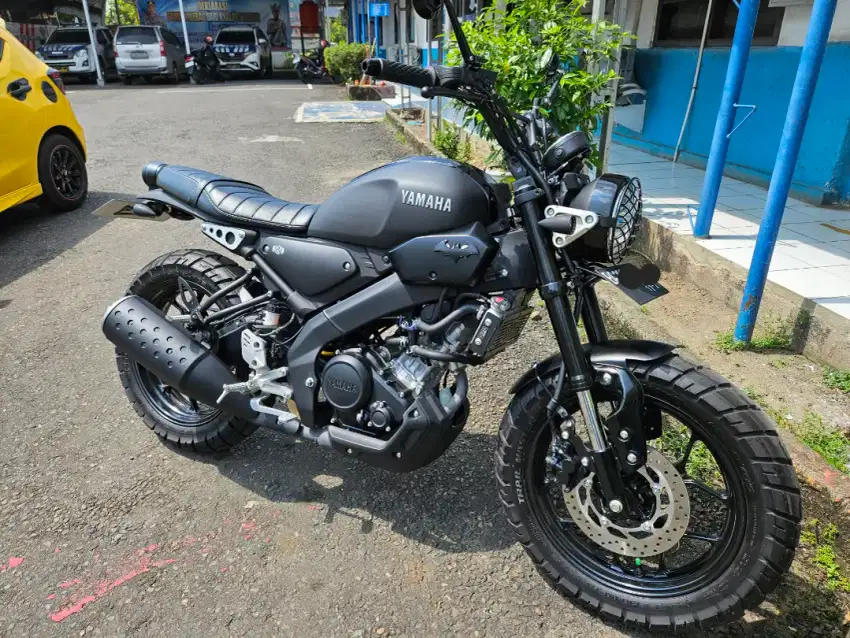 Yamaha xsr modifikasi SAC Ban shinko