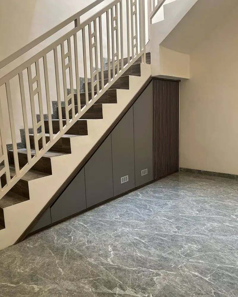 Lemari bawah tangga sidoarjo surabaya