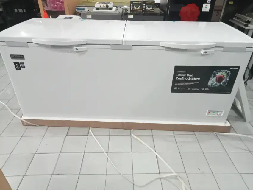 Freezer box Modena 650L