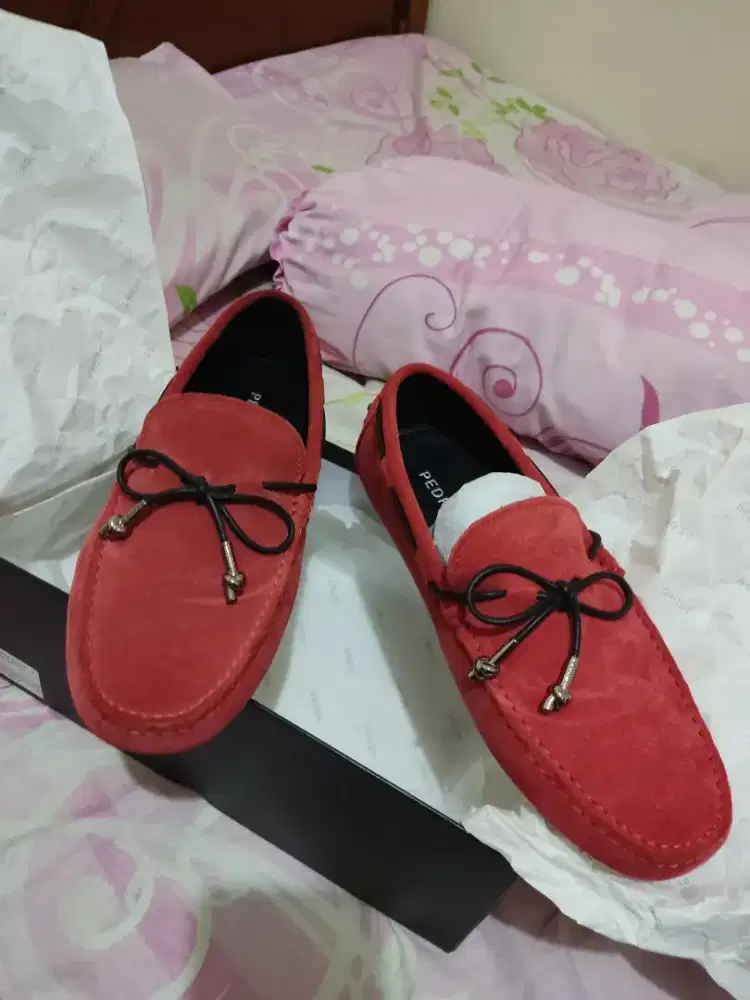 Sepatu Pedro no 40 & 42 kondisi baru
