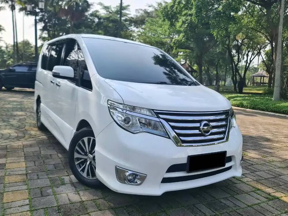 Nissan Serena Hws At Putih Km Pendek Record Pajak Panjang