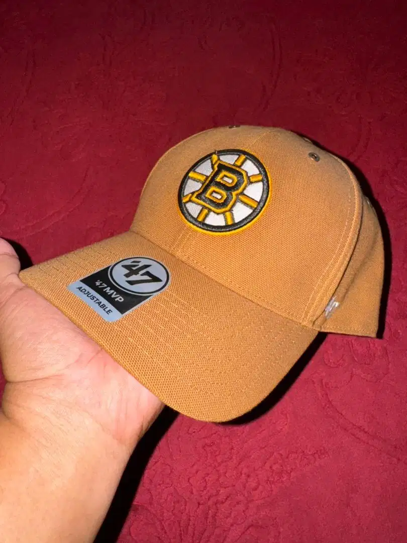 Topi Bruins 47Brand x Carhartt