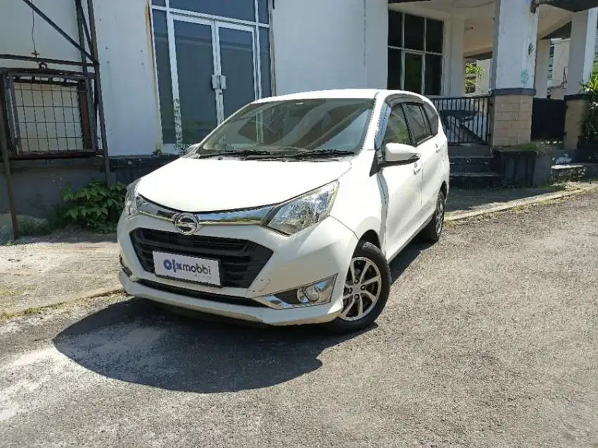 like new - DAIHATSU SIGRA 1.2 R BENSIN A/T 2018 PUTIH