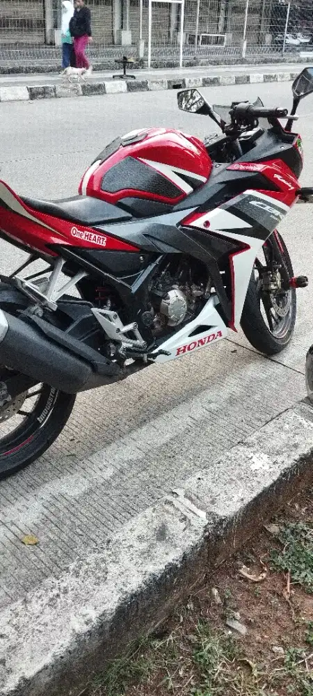 JUAL MOTOR CBR 150R facelift