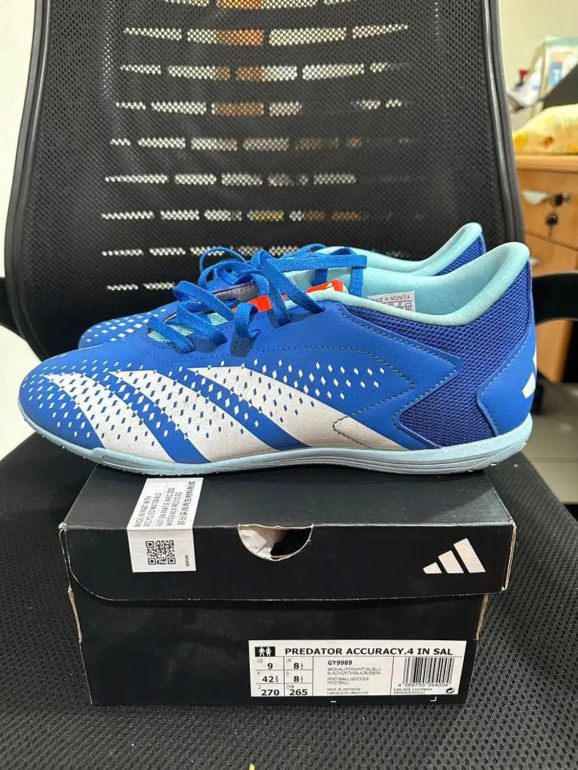 Sepatu Futsal Adidas Predator Accuracy.4 In Sal