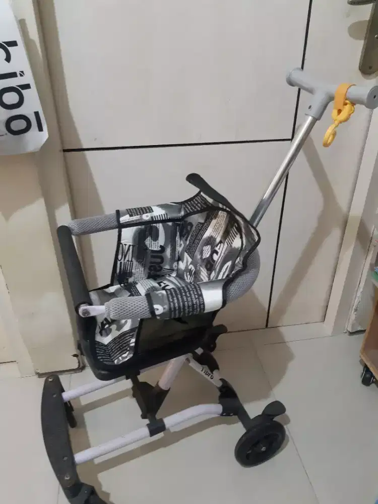 Stroller dorong anak