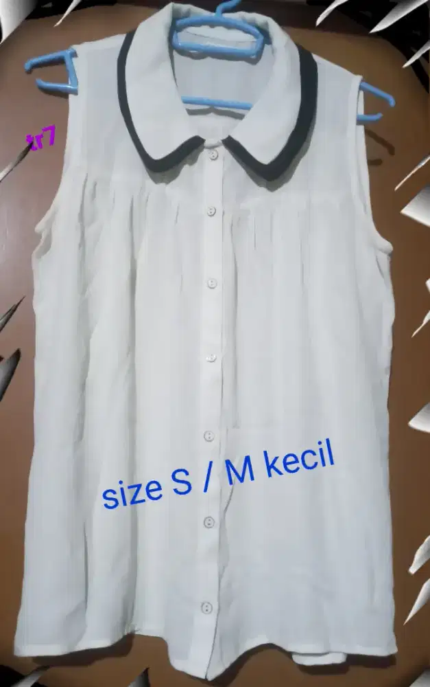 Baju atasan wanita moerah