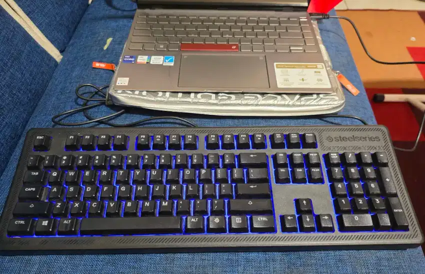 Keyboard Steelseries Apex 100 Normal dan Mulus Langsung Pakai