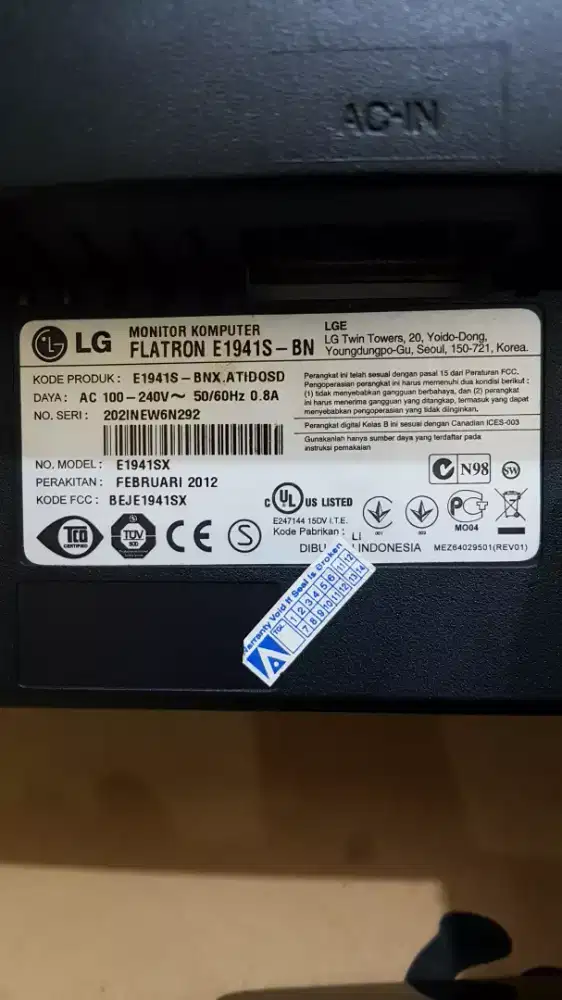 MONITOR LED LG 18,5 INCH RUSAK