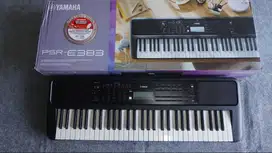 Keyboard Yamaha PSR E-383