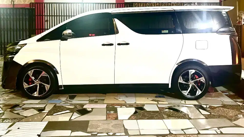 JUAL TOYOTA VELLFIRE 2018