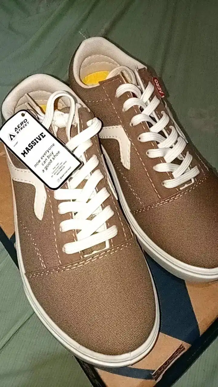 sepatu aerostreet 44 baru