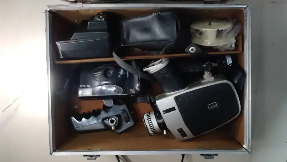 Kamera jadul (gabungan dan lensa)