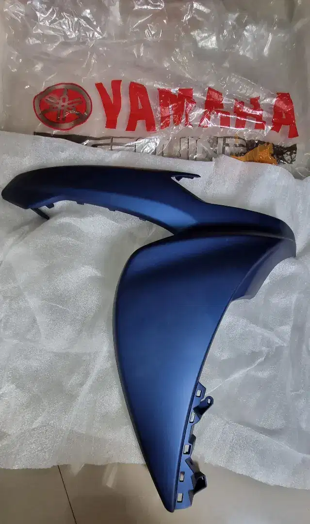 Original Cover Front Sayap Kanan Freego Warna Biru Dof