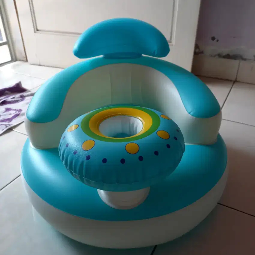 Kursi pompa bayi