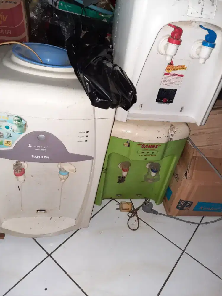 Dispencer bekas layak pakai