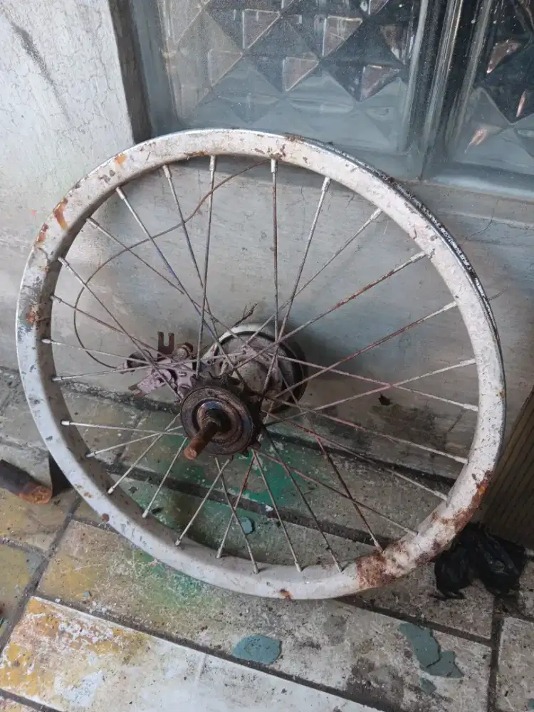 VLeg aLoy / Ban sepeda pancaL / onteL