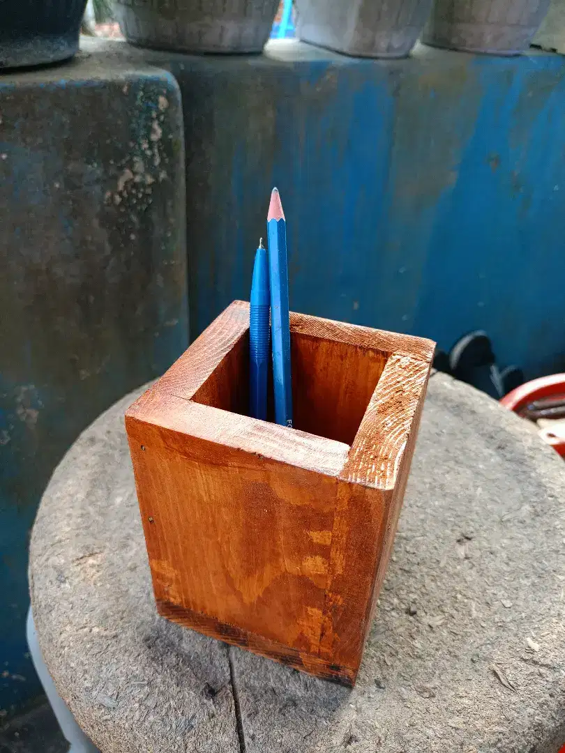 Kotak pensil/pulpen bahan kayu jati Belanda