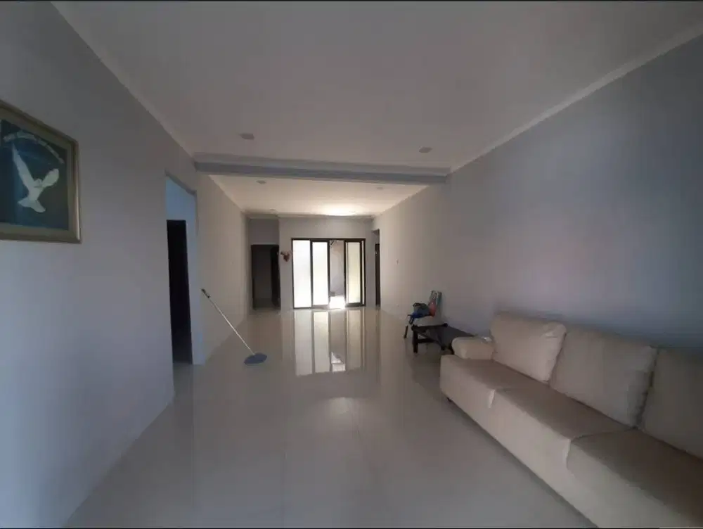 DIJUAL RUMAH 5KT + 2KM