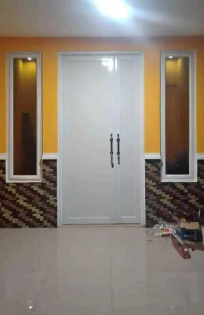 Kusen aluminium pintu dan jendela kaca