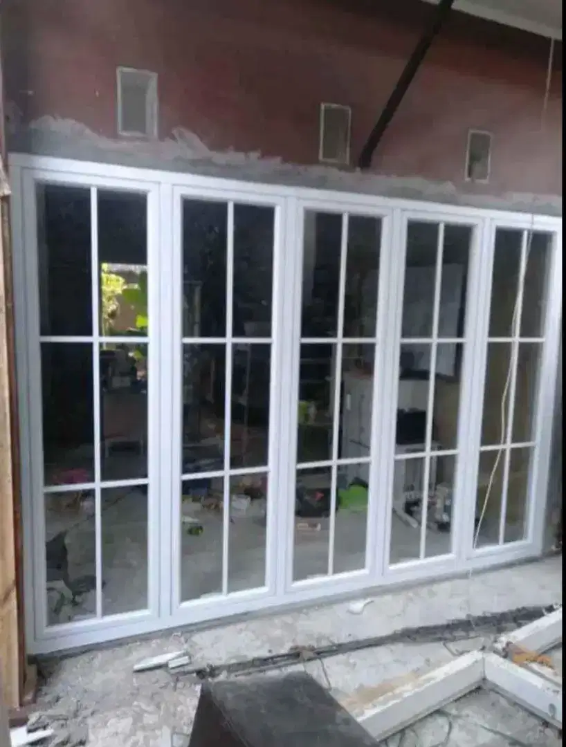 Kusen aluminium pintu dan jendela kaca