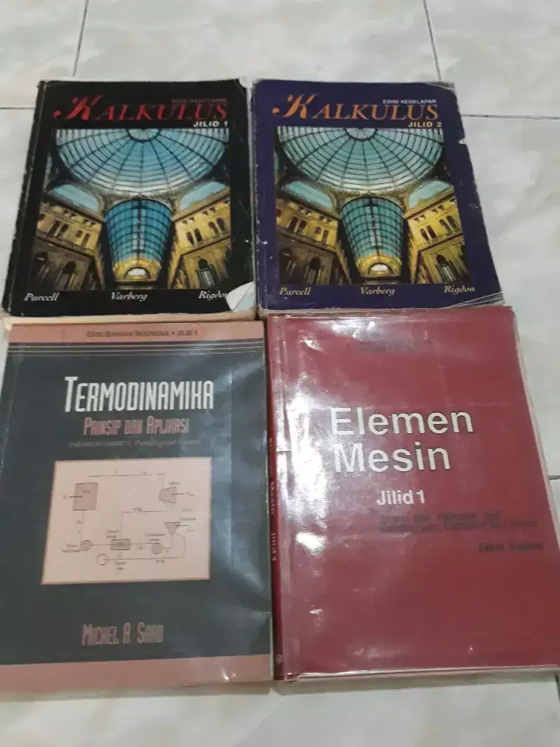 Buku-buku bekas untuk jurusan teknik industri