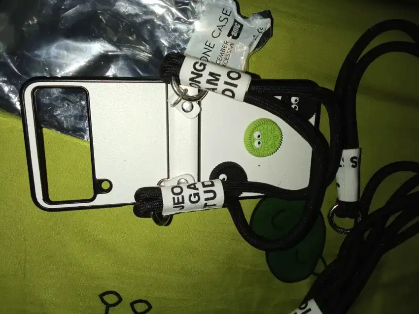 Jual case flip 3 masih baru jrng pake.