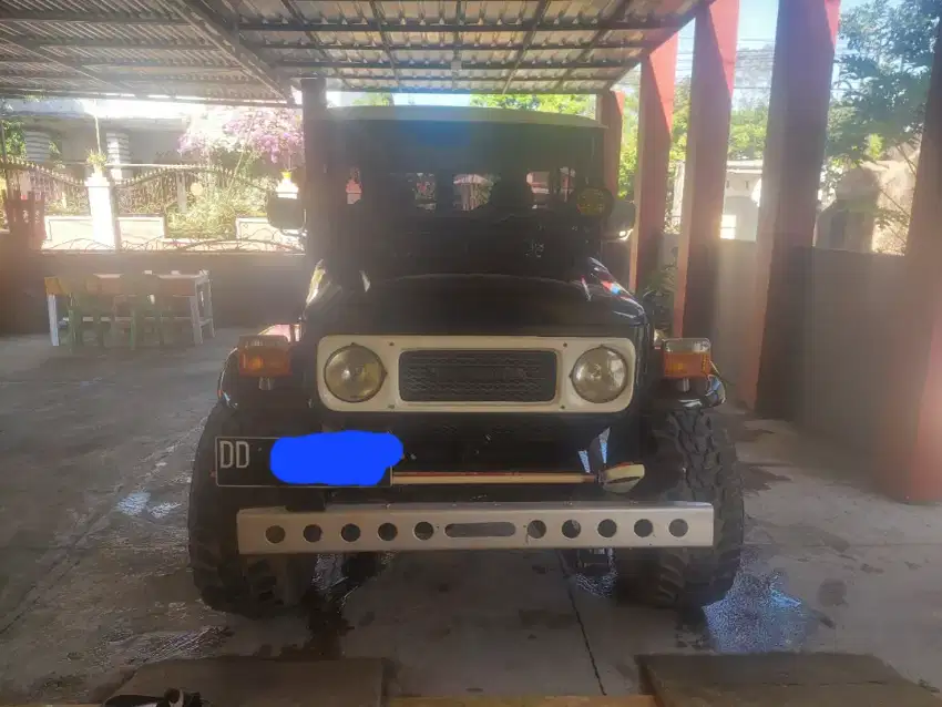 Dijual mobil kesayangan toyota hardtop tahun 1982 bensin 5 speed