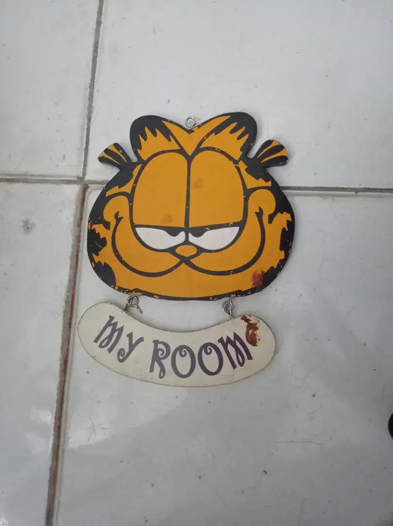 Pajangan untuk kamar Garfield