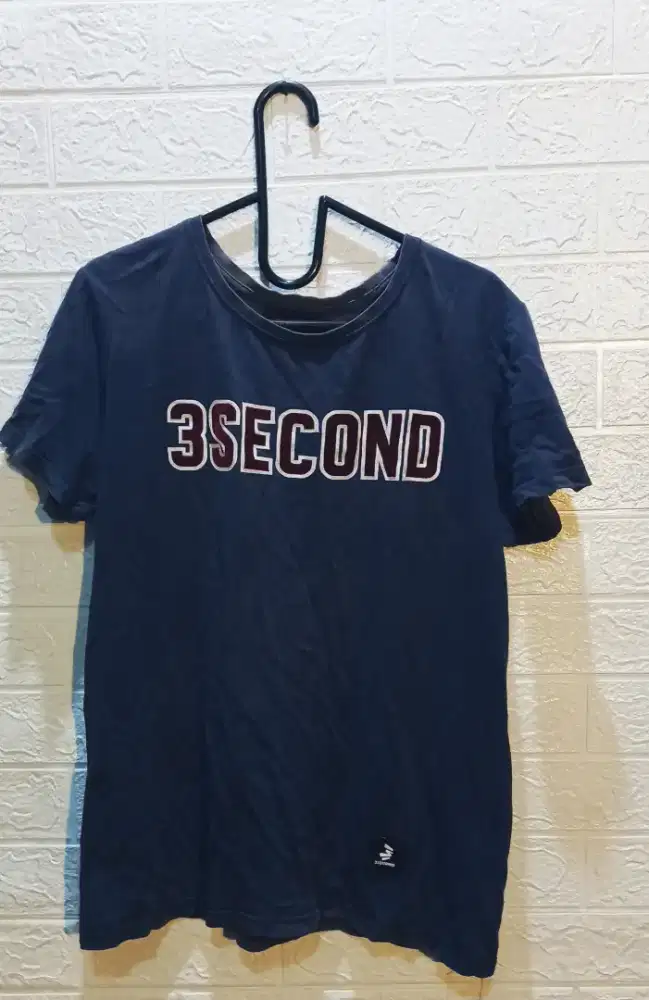 Baju three second original
