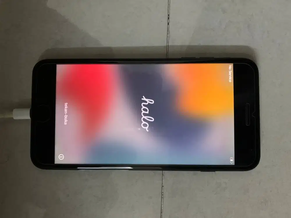 Iphone 7+ plus 256gb hitam bekas dan kondisi bagus