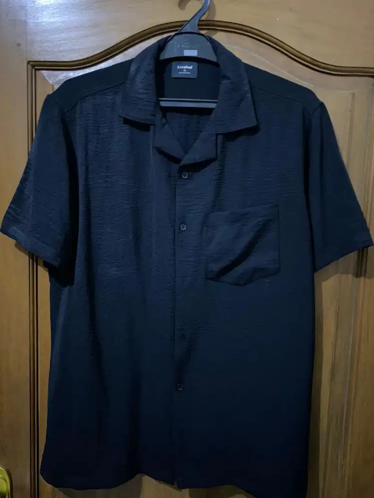 Kemeja Casual Black LIVEHAF ORIGINAL size XL Tidak Pernah Dipakai
