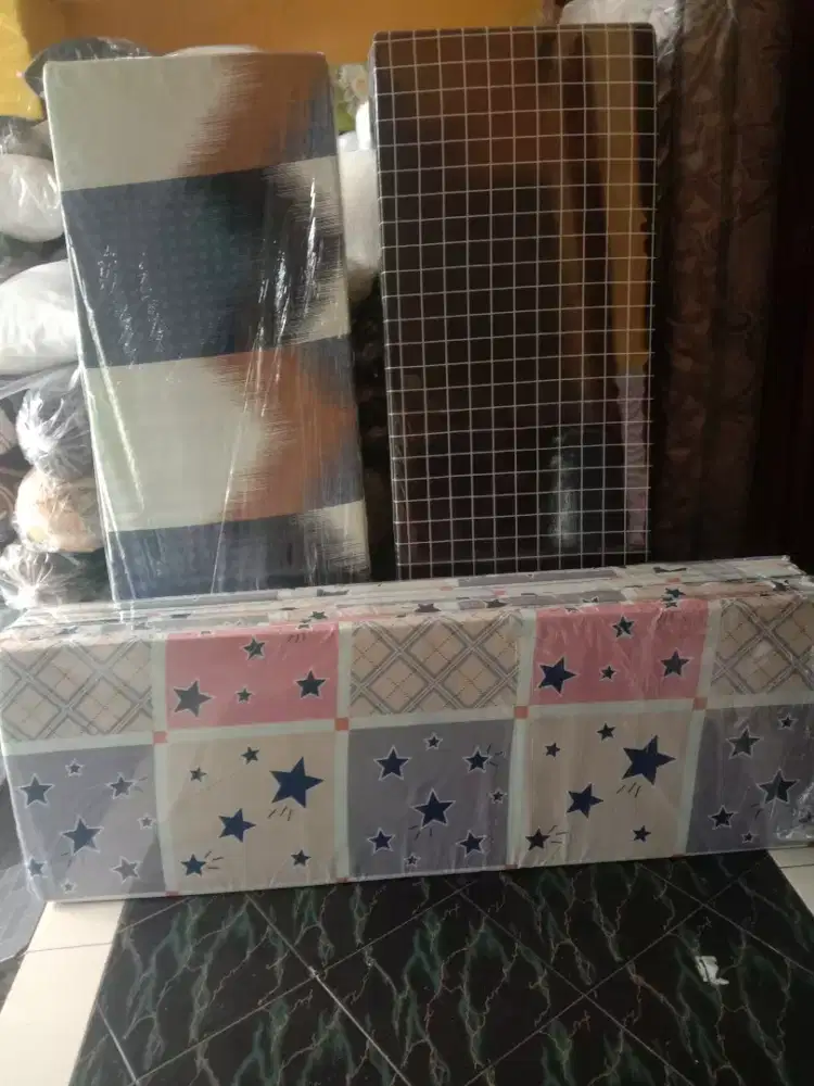KASUR BUSA LIPAT 145X200 TEBAL 5CM