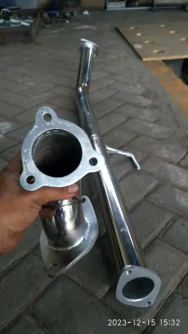 DOWNPIPE+FRONTPIPE FORTUNER VNT