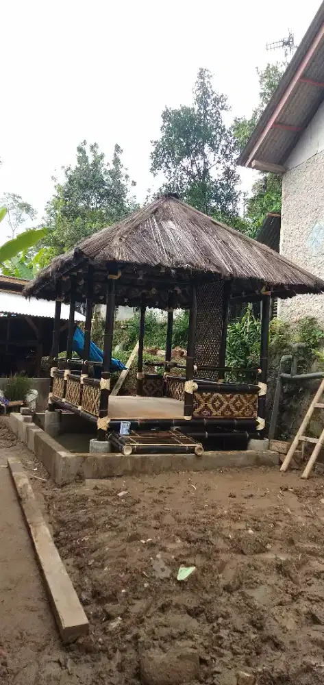 Saung bambu atap ijuk ukuran 2x3 harga satuan unit