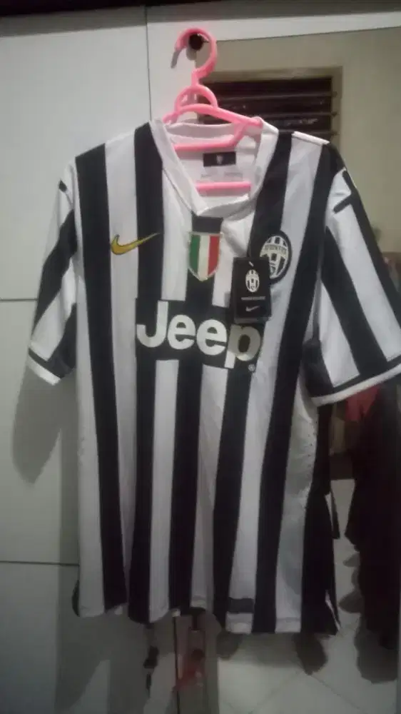 baju sport pria uk M