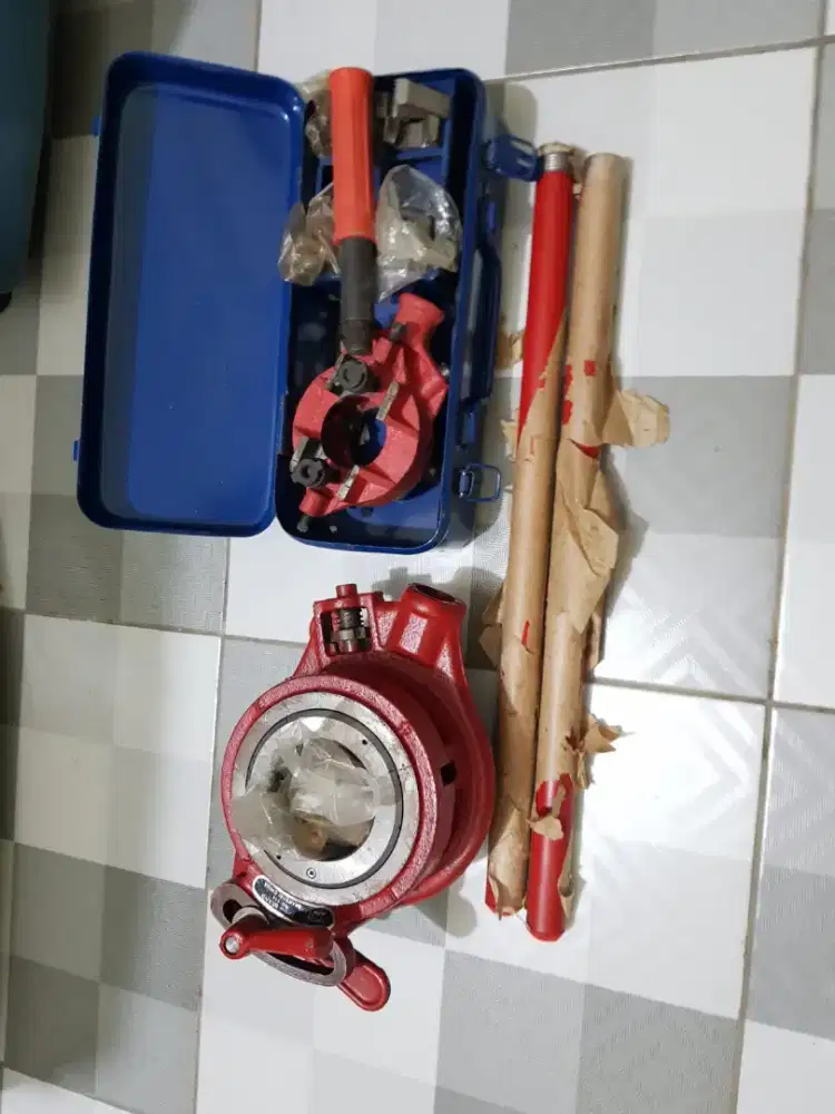 Senai Pipa Set Besar dan Kecil