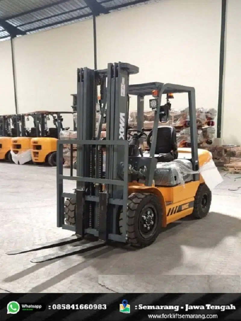 Forklift Diesel Mesin Isuzu 3 Ton 3 Meter Murah di Jepara