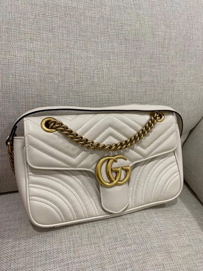 Gucci GG Marmont Medium Matelasse in White Ghw