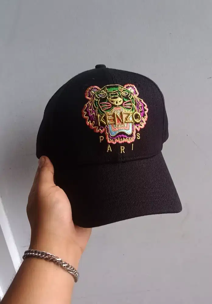 Topi Kenzo Original second mulusss baru 1x pakai