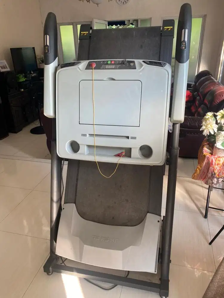 Treadmill JK Exer 897