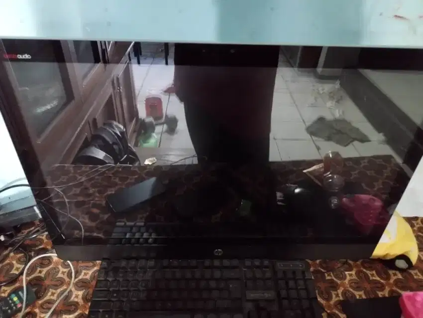 HPenvy27TOUCHSCREEN ram16 ssd 512 core i7