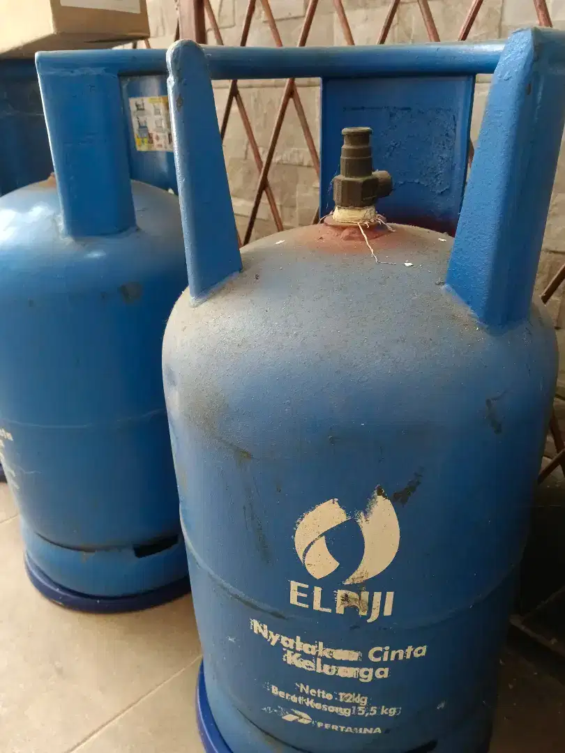 Tabung gas elpiji 12 kg