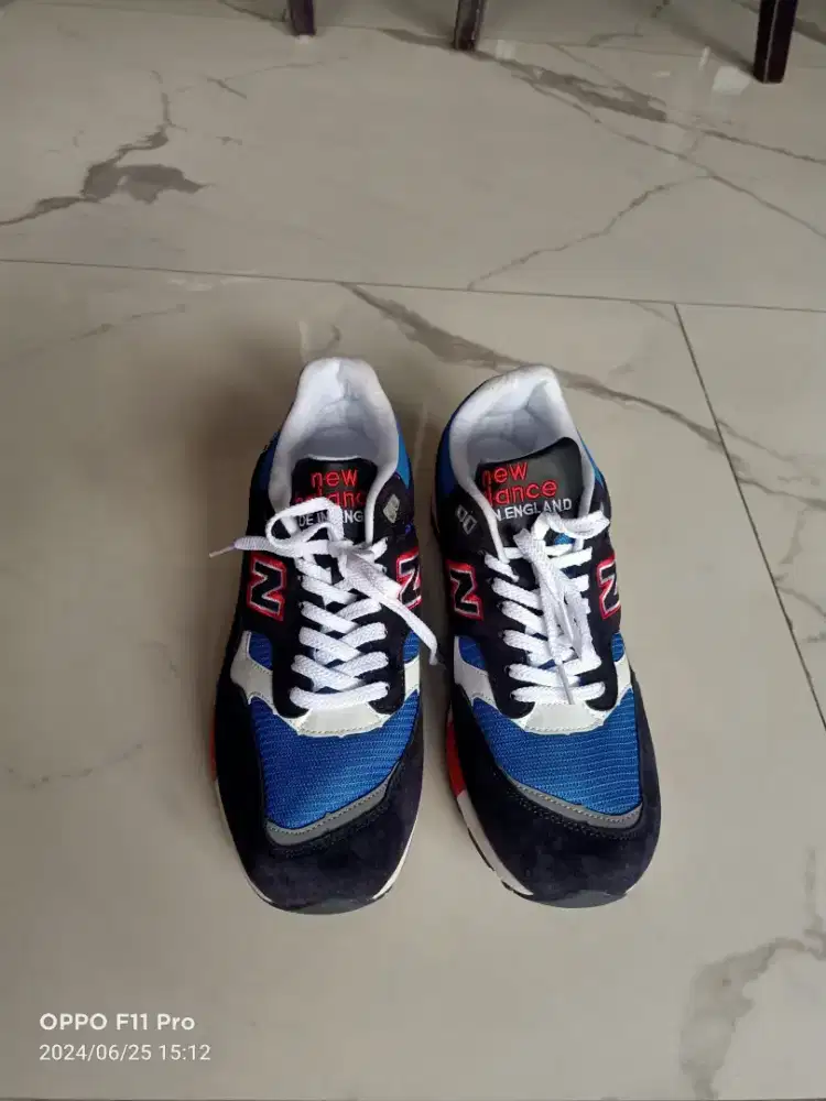 Sepatu New Balance seri 1530