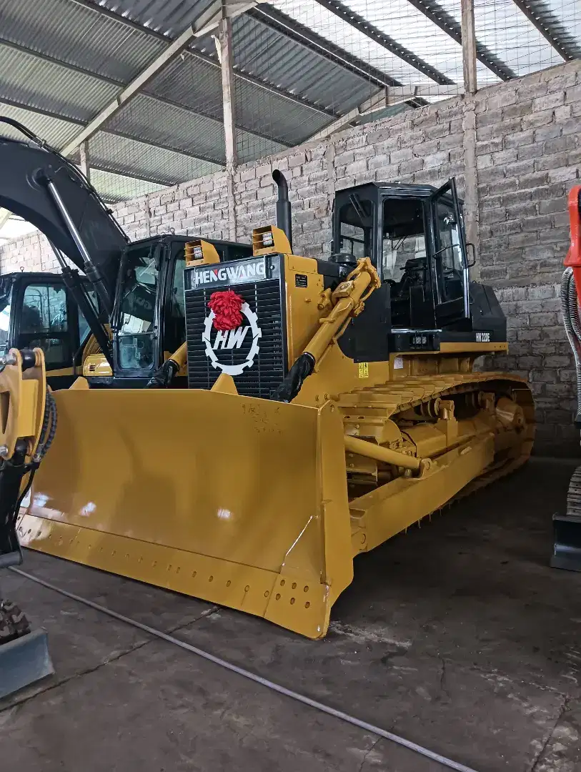 Bulldozer hw22E