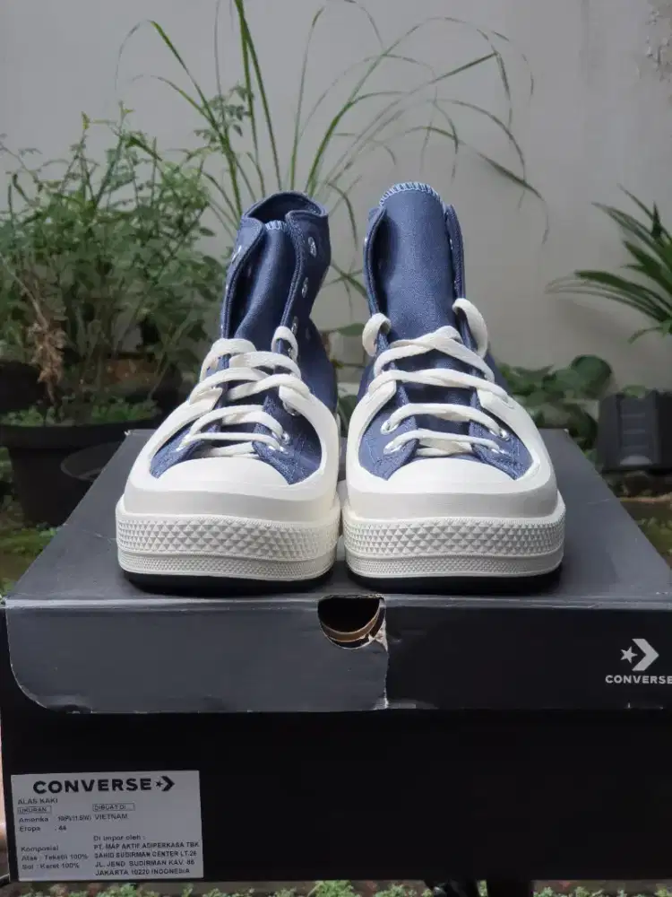 Size 44 - Converse Chuck taylor All Star